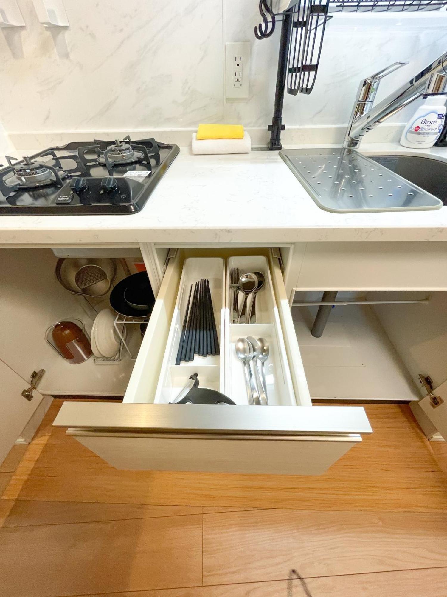 Shinkou House Ue Apartman Oszaka Szoba fotó